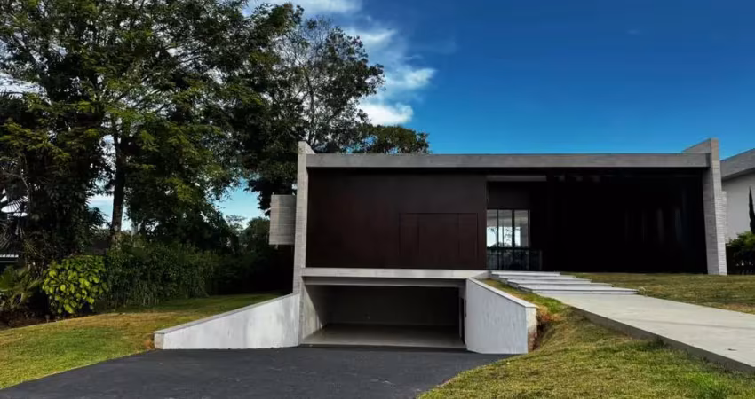 SOBRADO Condominio Residencial Aldeia do Vale Casa em Condomínio com 4 Quarto(s) e 4 banheiro(s) à Venda, 563.22 por R$ 8.990.000 no setor Residencial Aldeia do Vale TA29932