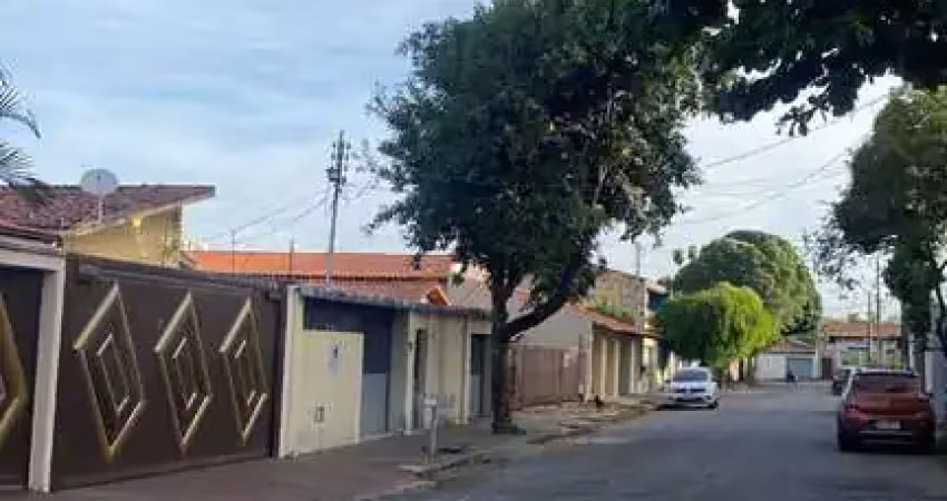 Casa setor marechal rondon, com 3 suites casa de rua com 3 quarto(s) e 2 banheiro(s) à venda, 226.82 por r$ 650.000 no setor setor marechal rondon au30355