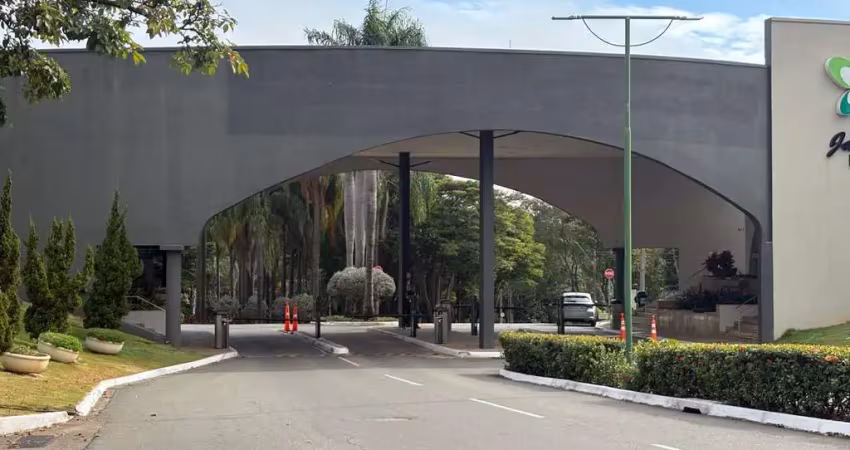 Sobrado jardins madri - 4 suítes - mobiliada - só 2.400.000,00 casa em condomínio com 4 quarto(s) e 5 banheiro(s) à venda, 228 por r$ 2.400.000 no setor jardins madri st30752