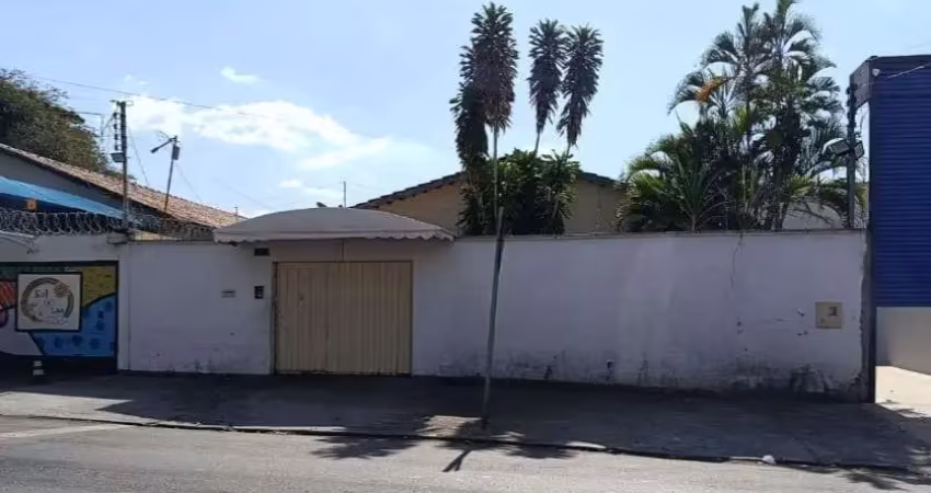 Casa casa de rua com 3 quarto(s) e 3 banheiro(s) à venda, 292 por r$ 660.000 no setor vila santa isabel st31500