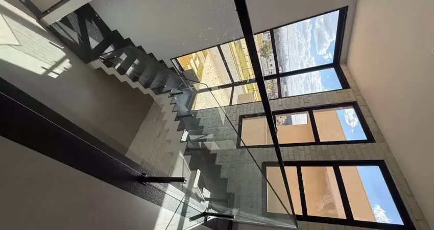 Sobrado de luxo no jardins capri  casa em condomínio com 4 quarto(s) e 5 banheiro(s) à venda, 246 por r$ 1.800.000 no setor jardins capri  ad31897