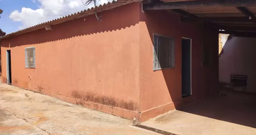 Casa parque ibirapuera aparecida  casa de rua com 2 quarto(s) e 2 banheiro(s) à venda, 202.22 por r$ 175.000 no setor parque ibirapuera ta31279