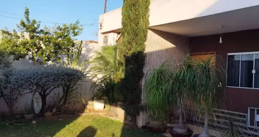 Casa no setor paulo estrela  casa de rua com 2 quarto(s) e 3 banheiro(s) à venda, 220 por r$ 500.000 no setor residencial paulo estrela ad31899