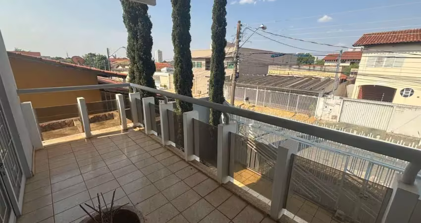 Sobrado à venda em goiânia – vila americano do brasil (ao lado do setor bueno) casa de rua com 4 quarto(s) e 4 banheiro(s) à venda, 329 por r$ 1.200.000 no setor vila americano do brasil fl32054