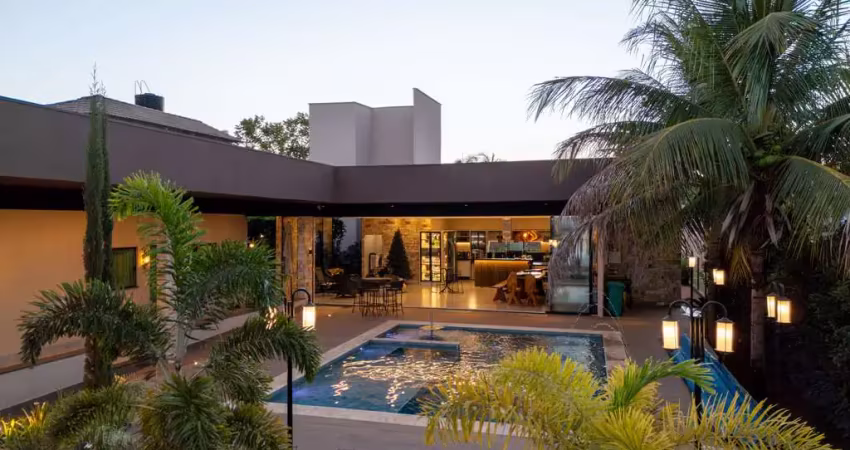 Casa 7q, sendo 6 suítes |lago corumbá iv - alto padrão  casa em condomínio com 7 quarto(s) e 6 banheiro(s) à venda, 340 por r$ 2.200.000 no setor zona rural fl32151