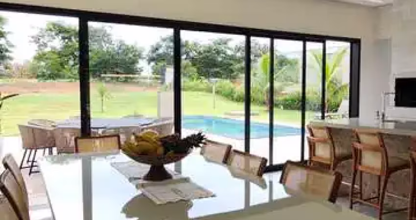 Casa térrea - 4 suítes - 232m² - cond. aldeia dos sonhos casa em condomínio com 4 quarto(s) e 5 banheiro(s) à venda, 232 por r$ 2.000.000 no setor condomínio aldeia dos sonhos ax32650