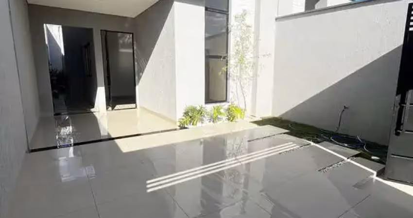 Casa de rua com piscina e 3 quartos no jardim petrópolis casa de rua com 3 quarto(s) e 3 banheiro(s) à venda, 103 por r$ 550.000 no setor residencial petrópolis ad33224
