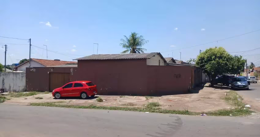 5 casas com 2 qtos cada, no mesmo lote de 498 m², no setor tocantins ap de goiânia casa de rua com 10 quarto(s) e 5 banheiro(s) à venda, 250.55 por r$ 630.000 no setor setor tocantins ad33372