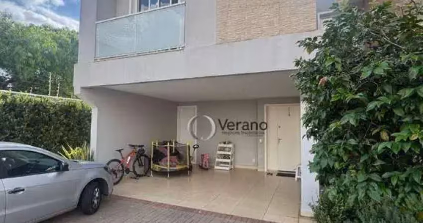 Casa com 3 dormitórios à venda, 159 m² por R$ 990.000,00 - Condomínio Residencial Jabuticabeiras - Paulínia/SP