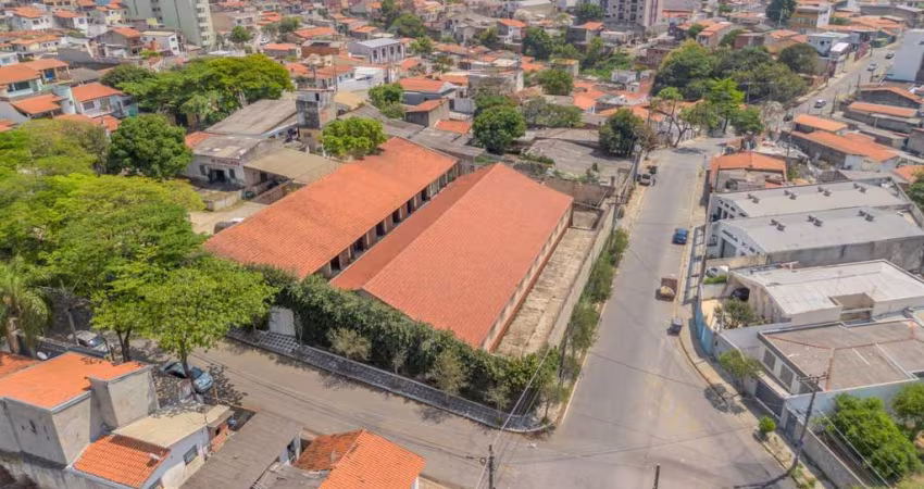 Galpão para alugar, 100 m² por R$ 3.100,00/mês - Vila Jardini - Sorocaba/SP