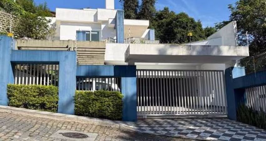 Casa com 3 quartos à venda no Centro, Blumenau 