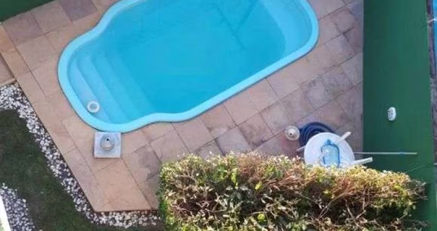 Casa com 3 dormitórios à venda, 180 m² por R$ 650.000,00 - Busca Vida - Camaçari/BA