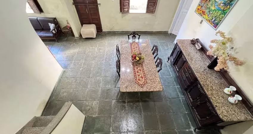 Casa com 4 dormitórios à venda, 356 m² por R$ 950.000,00 - Amaralina - Salvador/BA