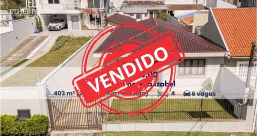 Casa Térrea com Quintal Amplo à Venda no Vila Izabel - 293m², 4 Quartos, 6 Vagas e Edícula