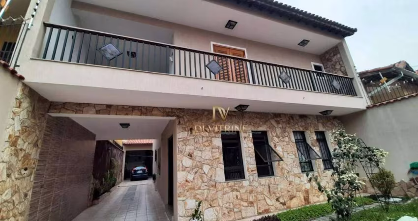 Sobrado à venda, 250 m² por R$ 1.200.000,00 - Cidade Maia - Guarulhos/SP