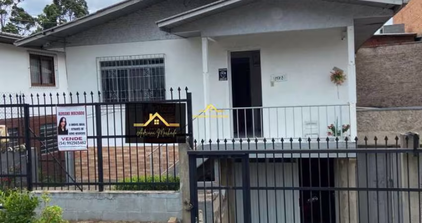 CASA À VENDA COM 3 DORMITÓRIOS NO BAIRRO PRESIDENTE VARGAS EM CAXIAS DO SUL