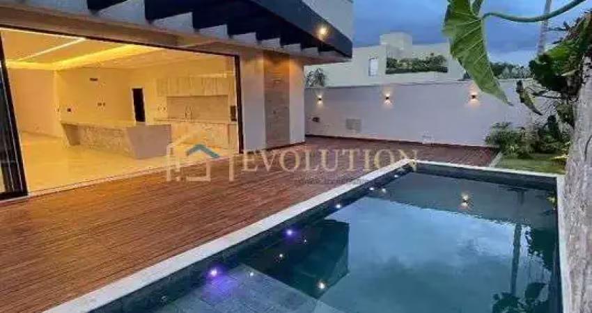 Casa, 3 Suítes, Condomínio fechado, Completo em armários, área Gourmet com piscina