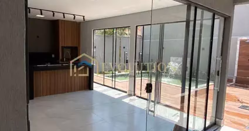 Casa a venda, 4 quartos 1 suíte, área gourmet com piscina, 385m²