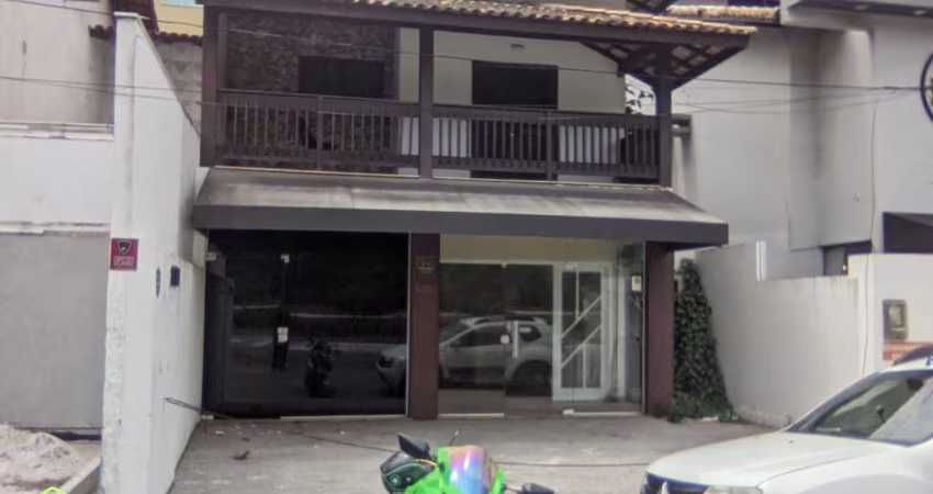 Casa/Ponto Comercial  em Praia Campista, Macaé/RJ