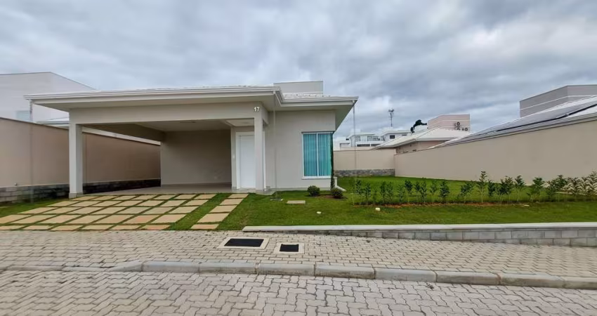 Casa com 3 dormitórios à venda, 122 m² por R$ 915.000 - Condomínio Alta Vista - Lagoa Santa/MG