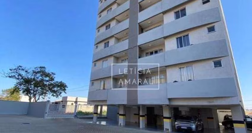 Apartamento com 2 dormitórios à venda, 61 m² por R$ 300.000,00 - Santa Rita - Pouso Alegre/MG