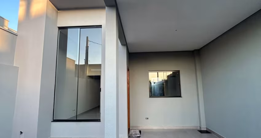 Casa bairro Colinas 3 quartos suíte com pé direito alto
