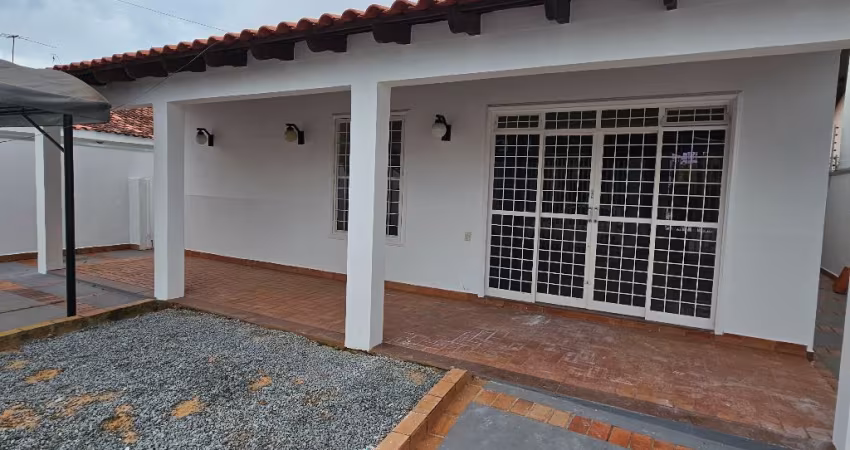 Aluga-se casa no Boa Esperança