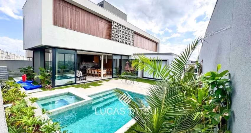 Casa com 5 dormitórios à venda, 360 m² por R$ 4.200.000,00 - Urbanova - São José dos Campos/SP