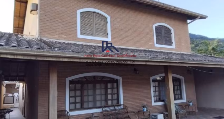 Casa para Venda em Ubatuba, Lázaro, 6 dormitórios, 6 suítes, 2 banheiros, 4 vagas