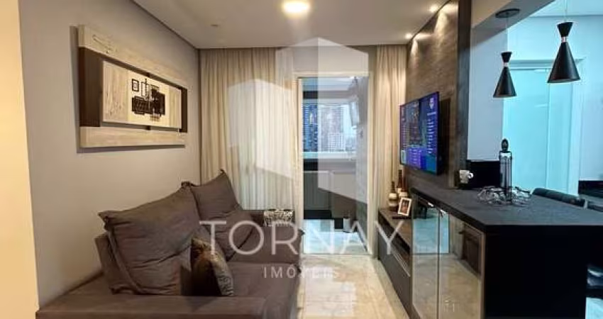 Apartamento á venda no Tatuapé, semi novo,2 quartos, 1 vaga de garagem, próximo ao metrô, 63m²