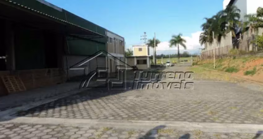 Barracão / Galpão / Depósito à venda na Rua Pinheiro da Silva, Jardim Boa Vista, Pindamonhangaba