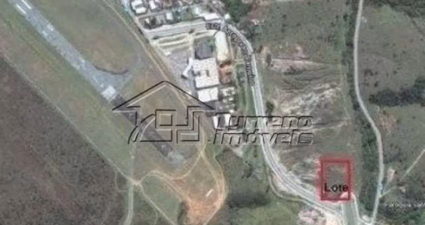 Área próxima à embraer e ao aeroporto em são josé dos campos