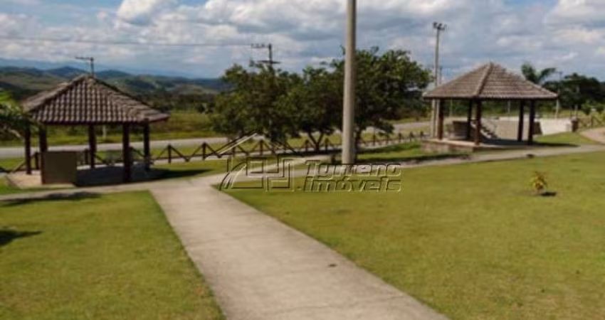 Terreno Residencial  Jaguary  450m²