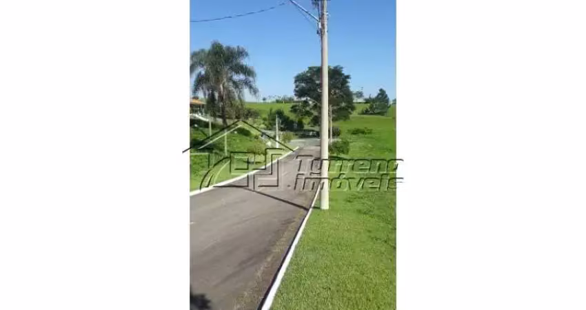 Terreno à venda no Centro, Paraibuna 