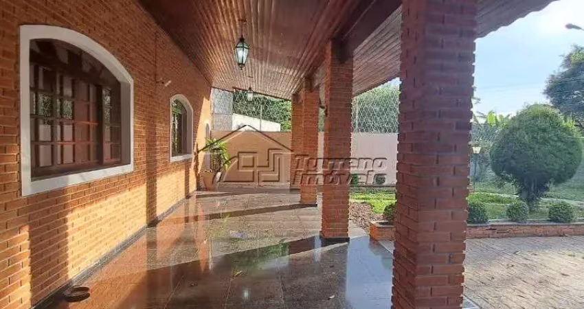 Excelente casa em condomínio fechado na zona leste de são josé dos campos