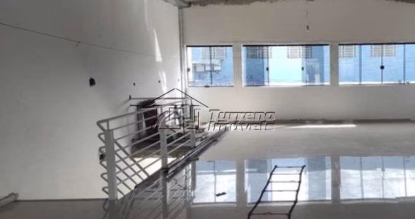 Galpão com excelente localização em Jacareí - SP