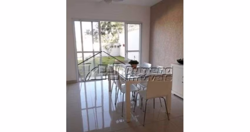 Sobrado no Urbanova com 4 dormitórios e 3 vagas de garagem
