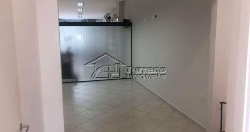 Excelente sala comercial no Vila Ema