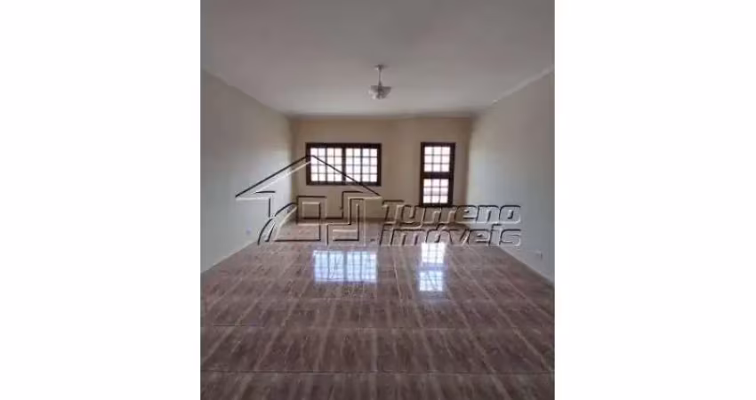 Casa com ótima localização na zona sul de são josé dos campos