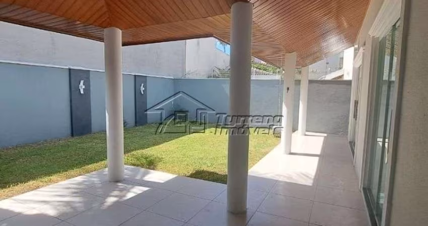 Casa no Urbanova com 4 dormitórios, sendo 1 suíte
