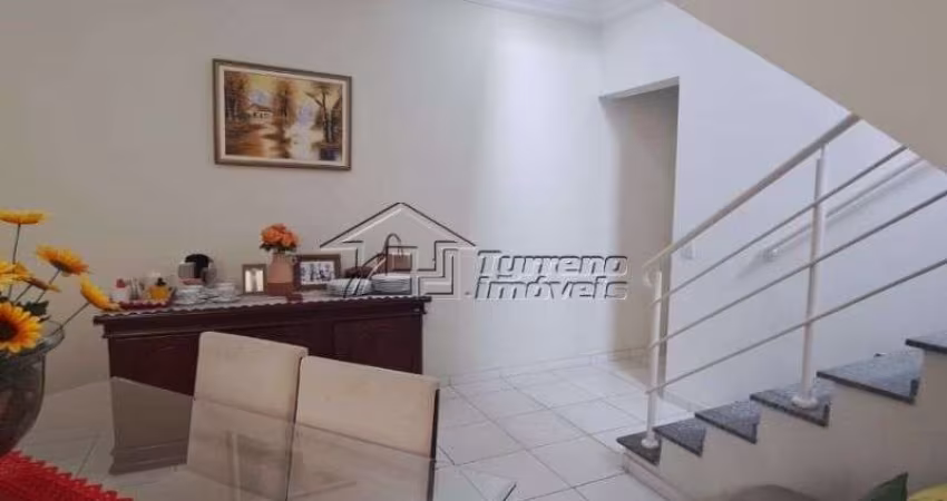 Sobrado com excelente localização na zona sul de São José dos Campos