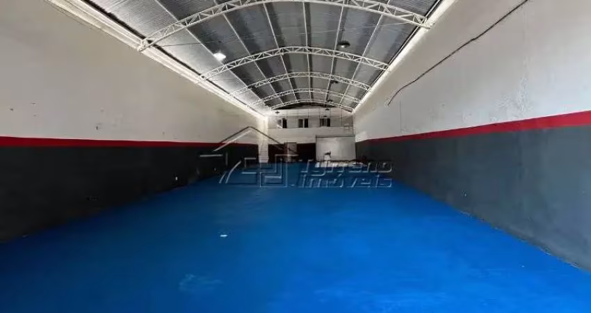 Galpão com excelente localização na zona leste de são josé dos campos