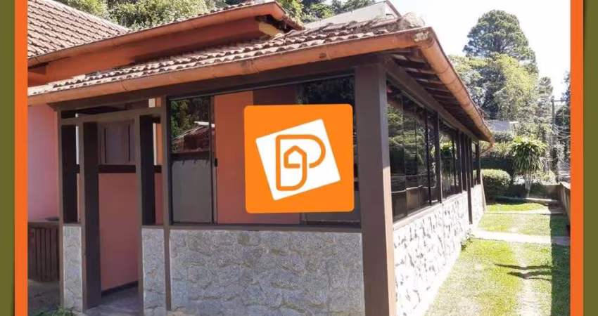 Casa com 3 quartos para locação no Quitandinha