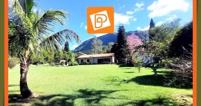 Casa à venda em araras, petrópolis. onde o ar é mais fresco, as estrelas brilham mais forte