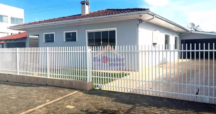 Casa de Alvenaria - Bairro Campo do Gado - Rio Negro
