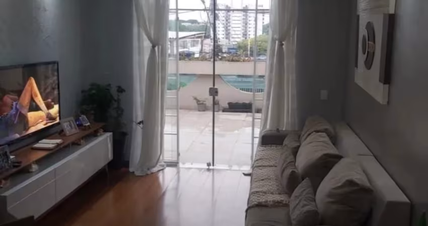 Casa de  160m² com 3 dormitórios  e vaga