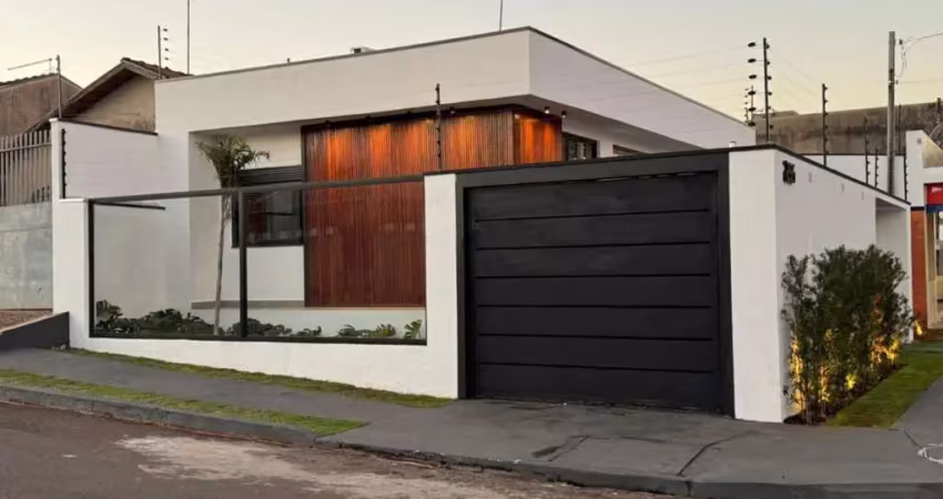 Casa com 2 quartos à venda na Avenida Rio Branco, 265, Jardim Independência, Sarandi