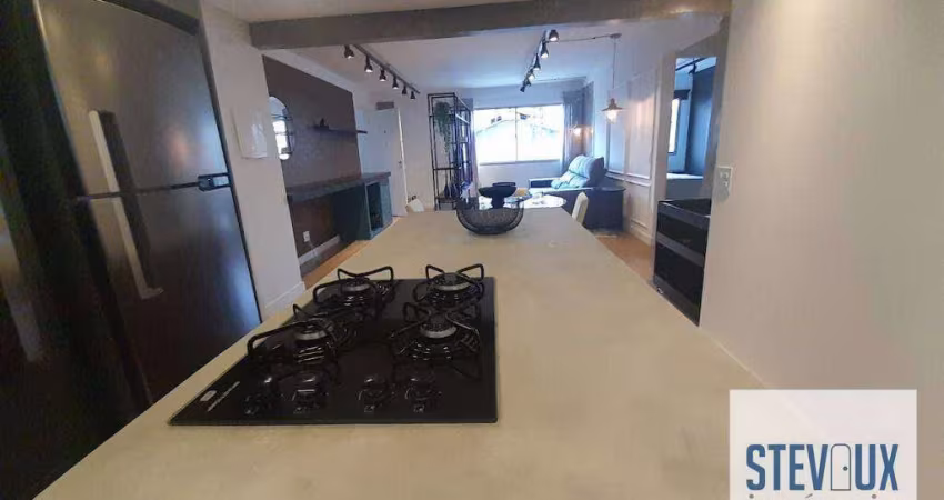 Apartamento totalmente reformado com 2 suítes e cozinha americana- Está locado , Venda com renda