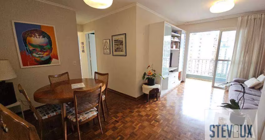 Apartamento em andar alto com 3 dormitórios, varanda, muito claro no brooklin novo