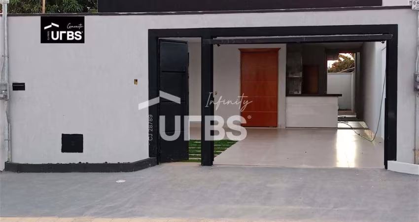 Casa 3 quartos - Jardim Helvécia em frente a praça prox. av Rio verde